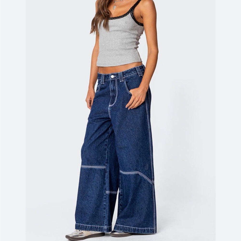 Brandy Melville J Galt Super Wide Leg jeans in Dark wash size small